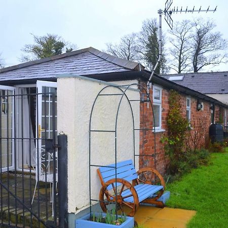 Villa Bramble Barn Retreat Chester Esterno foto